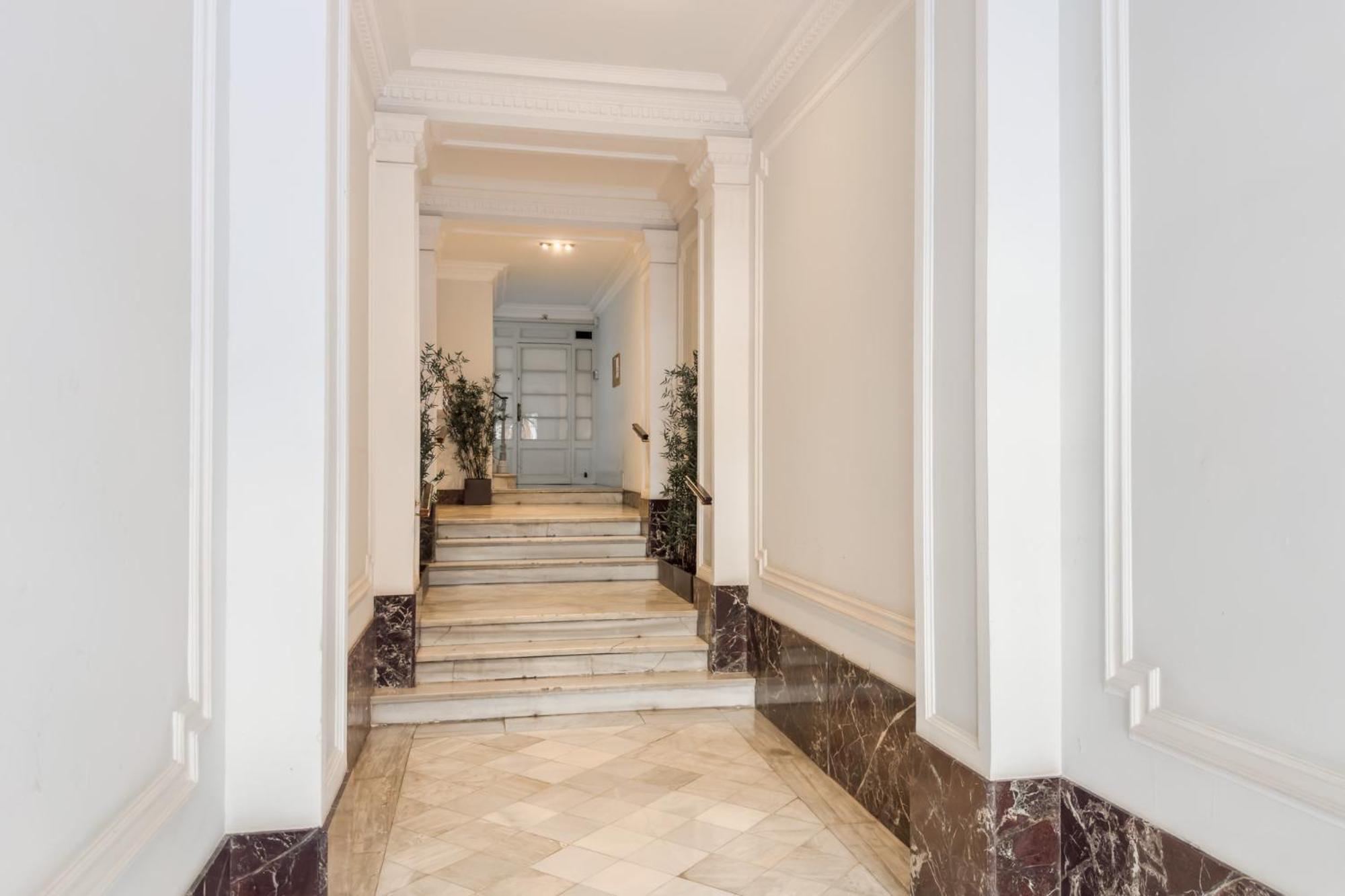 Apartamento Enrique Granados Barcelona Exterior foto