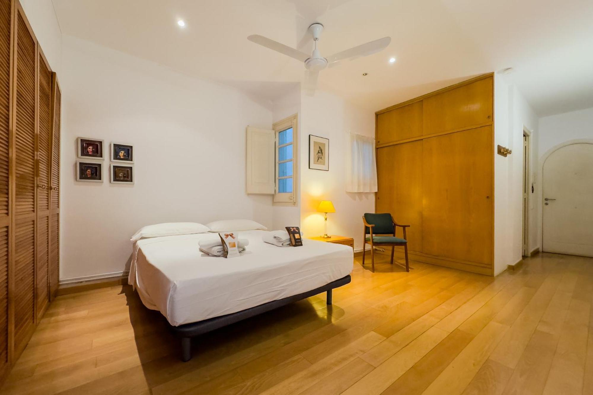 Apartamento Enrique Granados Barcelona Exterior foto