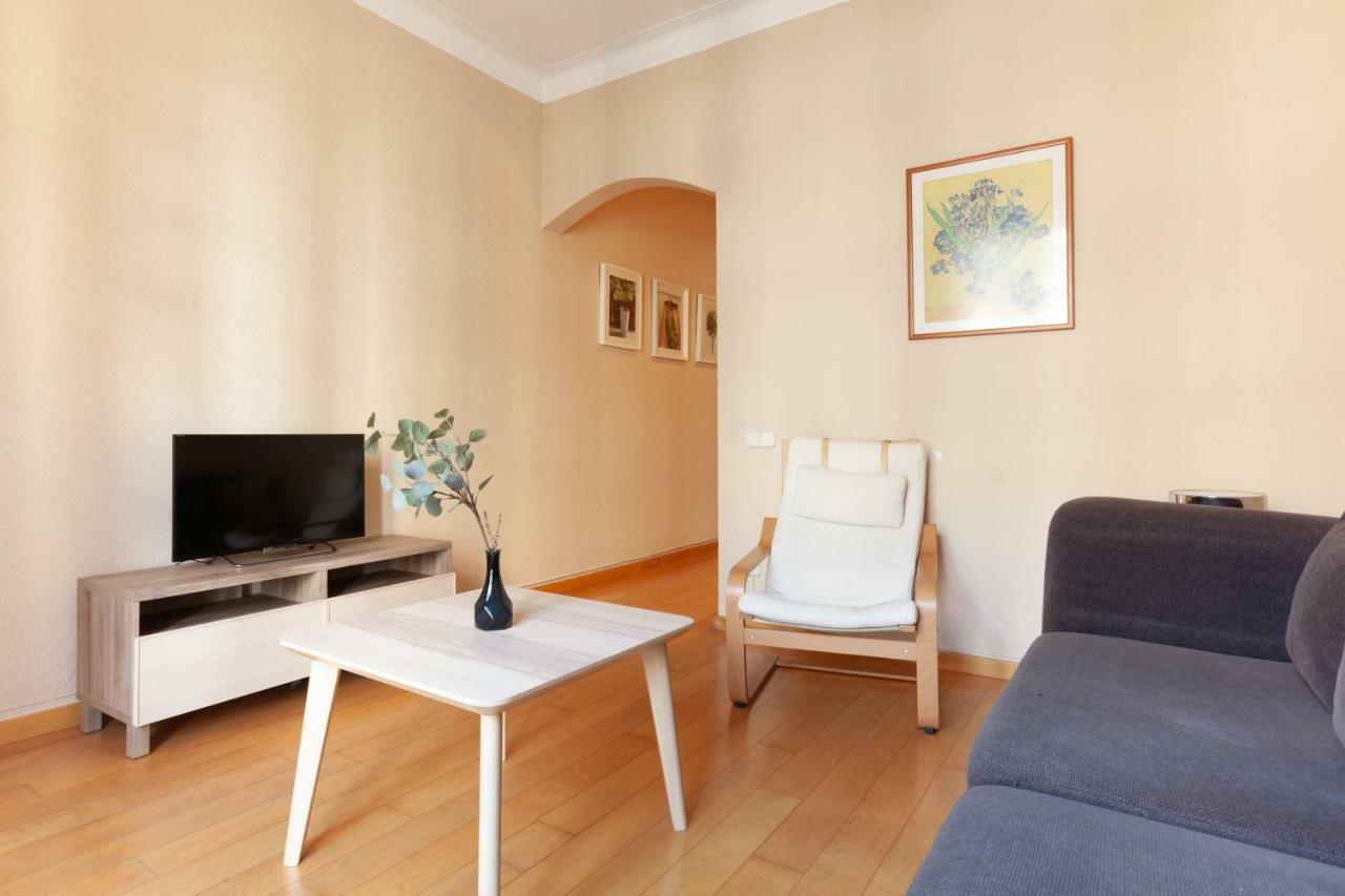 Apartamento Enrique Granados Barcelona Exterior foto