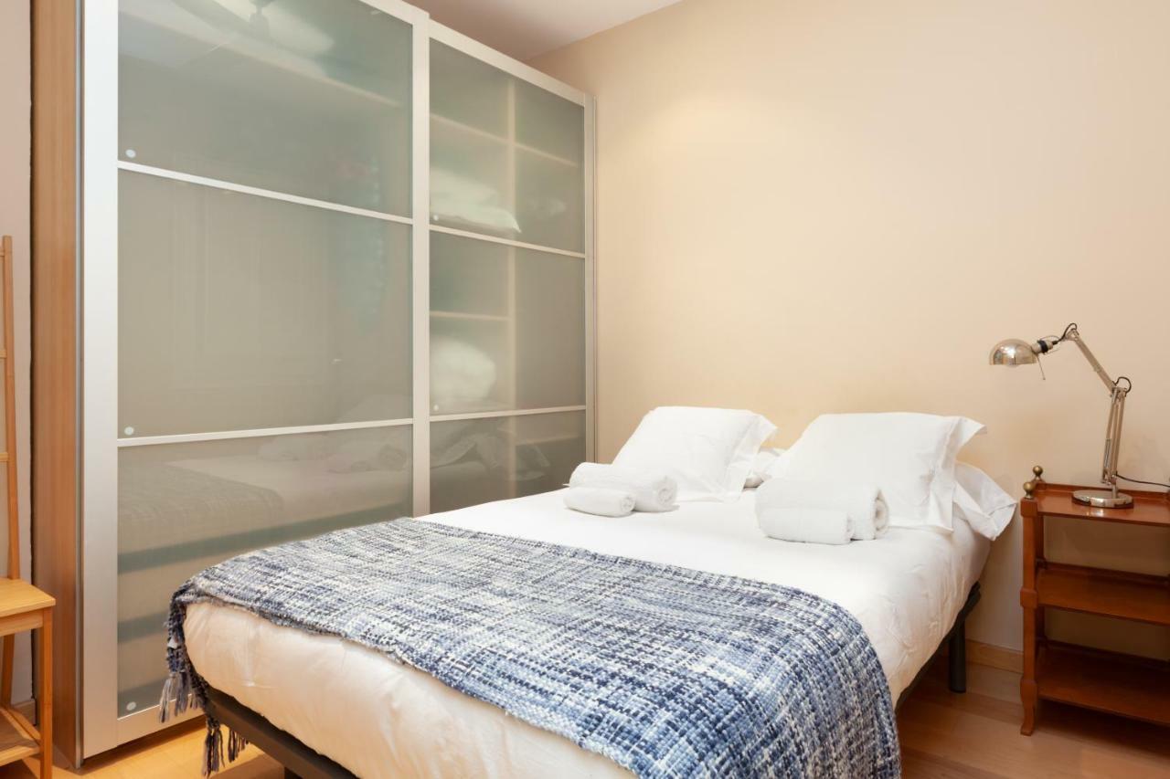 Apartamento Enrique Granados Barcelona Exterior foto