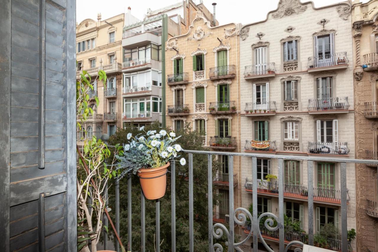 Apartamento Enrique Granados Barcelona Exterior foto